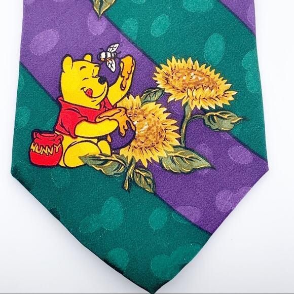 NWT Vintage Disney Winnie the Pooh Flower Print Silk Tie - Picture 1 of 7